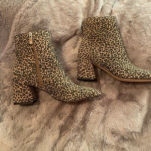 Steve Madden leopard print boots